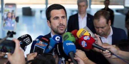 قبل انتخابات ريال مدريد.. ريكيلمي يرد بعنف على فلورنتينو بيريز ويطالبه بمناظرة علنية