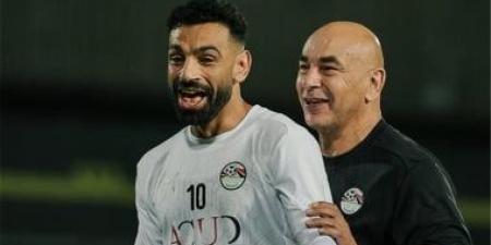 حسام حسن يحسم موقف محمد صلاح من ودية روسيا
