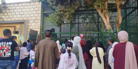 إقبال كثيف على حديقة حيوان الفيوم في ثالث أيام عيد الأضحى