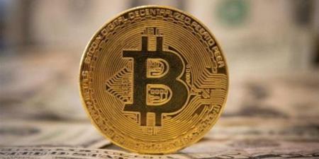 تباين أداء العملات المشفرة اليوم.. و"بيتكوين" تتراجع إلى 73.5 ألف دولار
