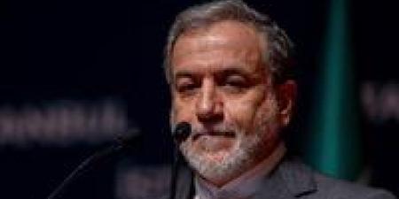 طهران تؤكد استمرار القنوات الدبلوماسية مع واشنطن.. وبرلماني يكشف: اعتماد 10 بنود من مسودة الاتفاق