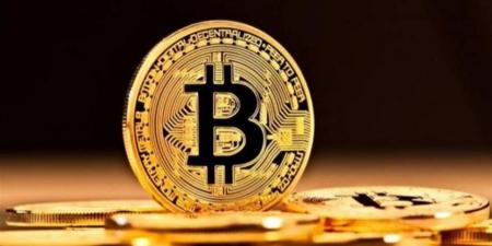 انخفاض البيتكوين لأدنى مستوى له منذ "حرب إيران".. وتراجع جماعي للعملات الرقمية