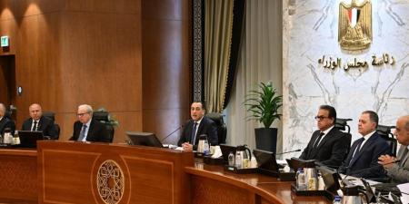 رئيس الوزراء: الحكومة تضع ملف التعليم بصفة عامة في صدارة أجندة عملها
