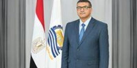 محافظ قنا يوجه بتوقيع غرامة 5 آلاف جنيه على رش الشوارع بمياه الشرب ويؤكد: لا تهاون مع إهدار المياه