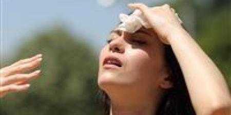 وداعا لمشكلة الصيف المزعجة.. نصائح طبيبة ذهبية للعناية بالجلد