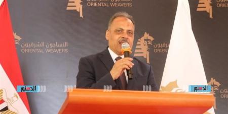 محافظ الشرقية: الصناعة قاطرة التنمية والعامل المصري سر النجاح
