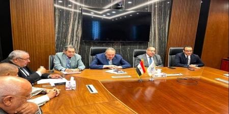 "القابضة للصناعات الغذائية" تستعرض جهود تطوير منظومة الإمداد خلال اجتماع الغرف التجارية
