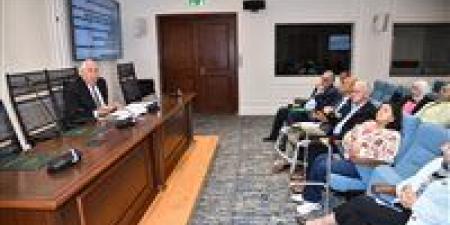 الحكومة تعلن من البرلمان إنشاء "شلاتر" لإيواء الكلاب الضالة بعدد من المحافظات ضمن خطة شاملة لإدارة الملف