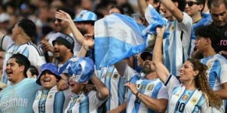 الحكومة الأرجنتينية تحرم 13 ألف أب من حضور كأس العالم.. اعرف السبب