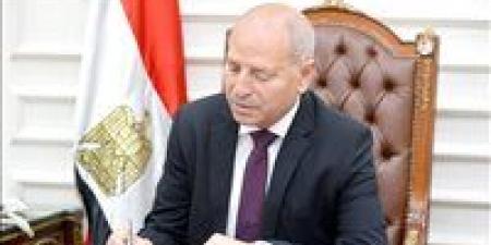 محافظ القاهرة: توفير شاشات عرض مجانية بالميادين ومراكز الشباب لمشاهدة مباريات كأس العالم