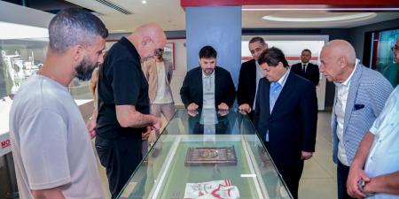 وفد الوفاق الليبى يزور الزمالك وبحث سبل التعاون بين الناديين.. صور