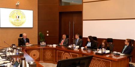نائب رئيس مجلس الوزراء للشؤون الاقتصادية يستقبل وفدًا رفيع المستوى من البنك الدولي