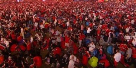 أجواء احتفالية تخطف القلوب فى Fan Zone بالعاصمة الجديدة بعد أداء الفراعنة فى كأس العالم.. فيديو