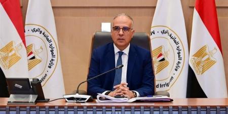 وزير الري: تركيب عدادات قياس التصرفات على مآخذ مياه الشرب والصناعة والزراعة