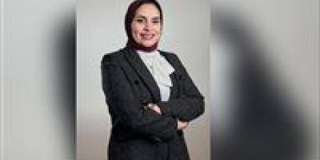 النائبة فاطمة عادل تكتب: النسوية وقانون الأسرة (3): هل الأسرة عبء.. أم ضرورة إنسانية؟