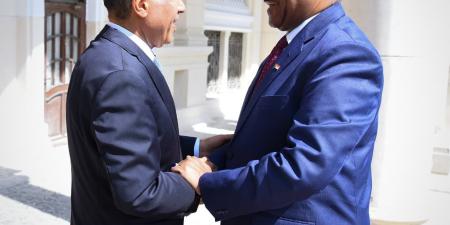 وزير الخارجية لنظيره السوداني: موقف مصر ثابت بدعم وحدة بلادكم ورفض إنشاء أي كيانات موازية