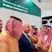 وزير
      الصناعة
      والنقل
      يشارك
      مع
      نظيره
      السعودي
      بجلسة
      وزارية
