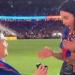 عرض زواج داخل ملعب برشلونة على هامش الكلاسيكو واحتفالات الليجا.. فيديو