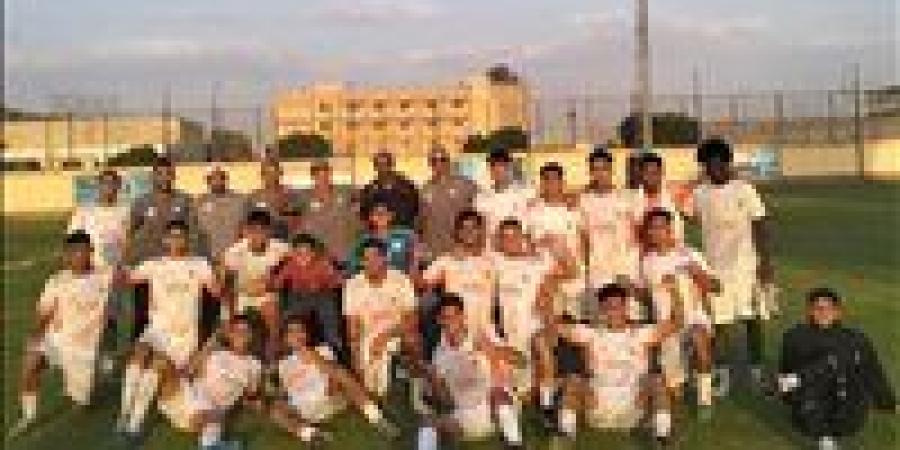 بروكسي
      2005
      يتخطي
      الداخلية
      بهدف
      جدو
      في
      دوري
      الجمهورية