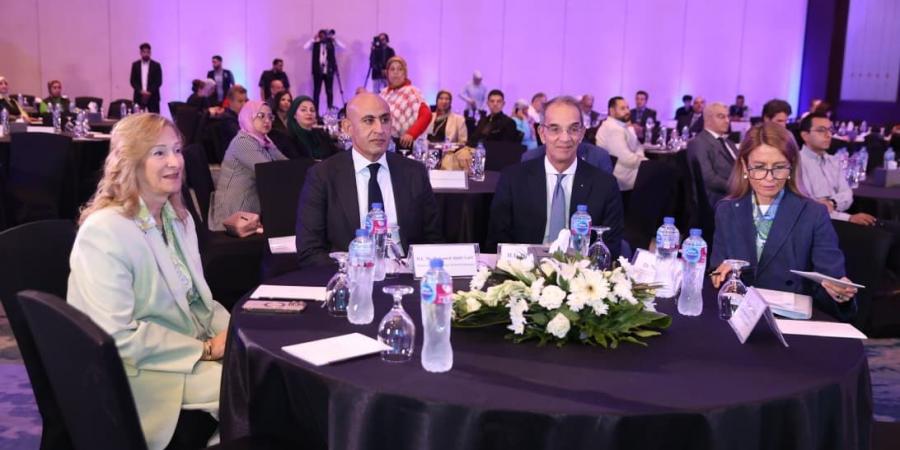 وزير
      الاتصالات:
      التطورات
      الهائلة
      في
      الذكاء
      الاصطناعي
      التوليدي
      تعيد
      تشكيل
      منظومة
      العملية
      التعليمية