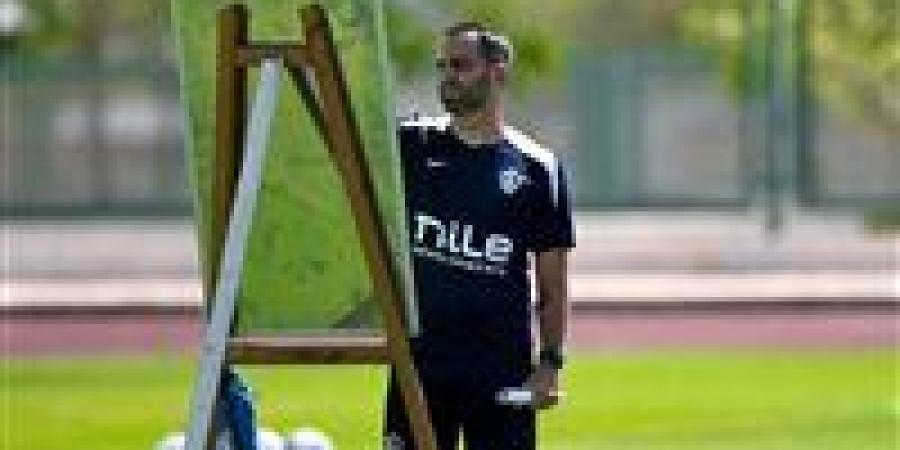 فيريرا
      يطالب
      لاعبي
      الزمالك
      بتصحيح
      أخطاء
      المباريات
      السابقة
      أمام
      ديكيداها
      الصومالي
      في
      الكونفيدرالية