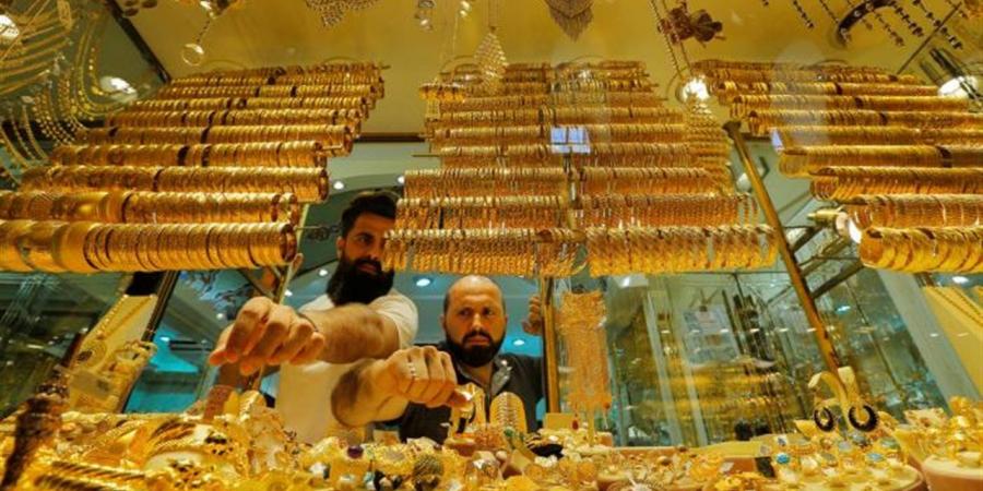 كيف
      تشتري
      الذهب
      بأمان؟..
      5
      نصائح
      من
      شعبة
      الذهب
      للمستهلكين