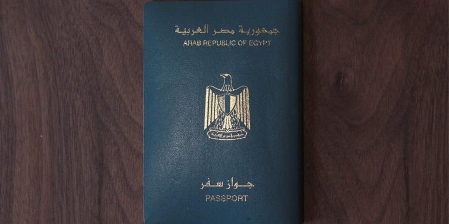 خطوات
      تجديد
      جواز
      السفر
      المصري
      أونلاين
      2025
      عبر
      بوابة
      الحكومة