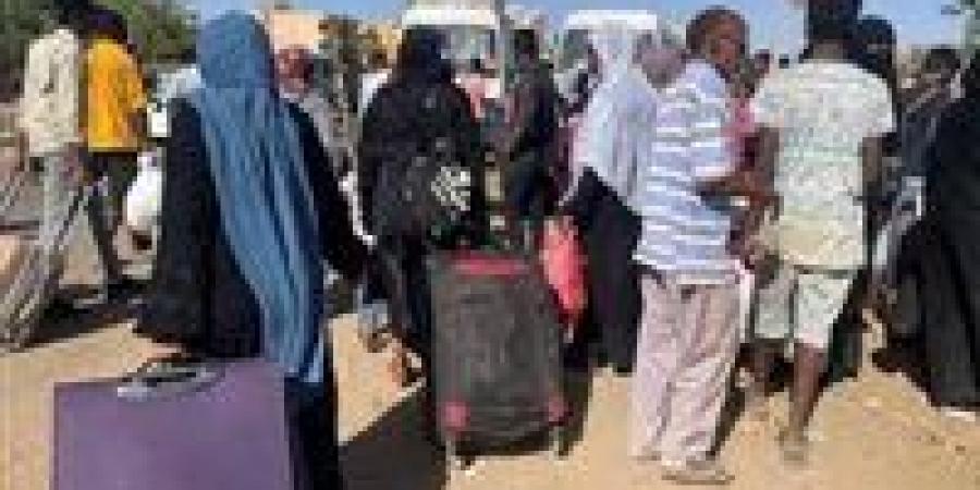 السودان..
      العائدون
      إلى
      الخرطوم
      يفرّون
      منها
      مجدداً