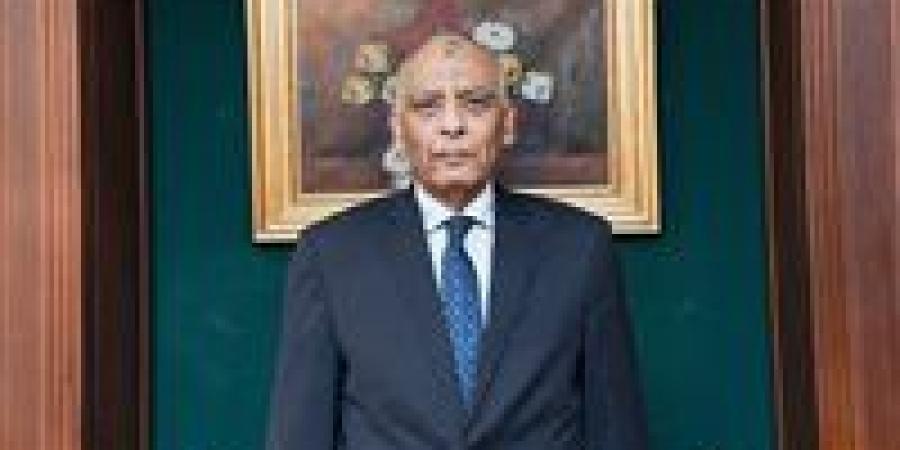 فرحات:
      دعم
      القيادة
      السياسية
      ووزير
      الرياضة
      وراء
      نجاح
      تنظيم
      البطولة
      الأفريقية
      للهوكي