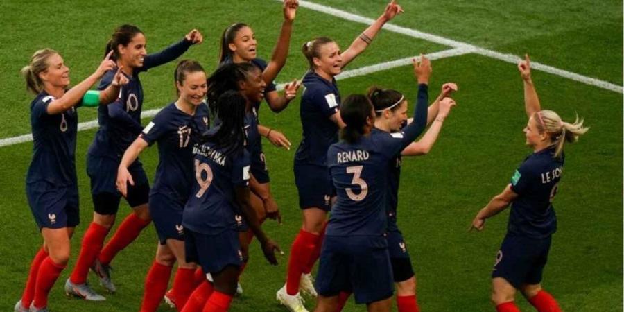 شاهد
      مباراة
      المغرب
      وفرنسا
      في
      كأس
      العالم
      للشباب
      لحظة
      بلحظة
      الأن