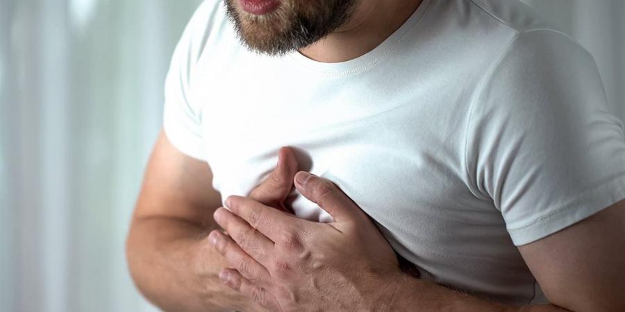 الصحة:
      5
      عادات
      تقلل
      من
      خطر
      الإصابة
      بأمراض
      القلب
      والأوعية
      الدموية