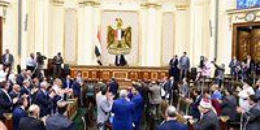 بعد
      موافقة
      مجلس
      النواب..
      تخفيض
      مدد
      الحبس
      الاحتياطي
      بمشروع
      قانون
      الإجراءات
      الجنائية|
      تفاصيل