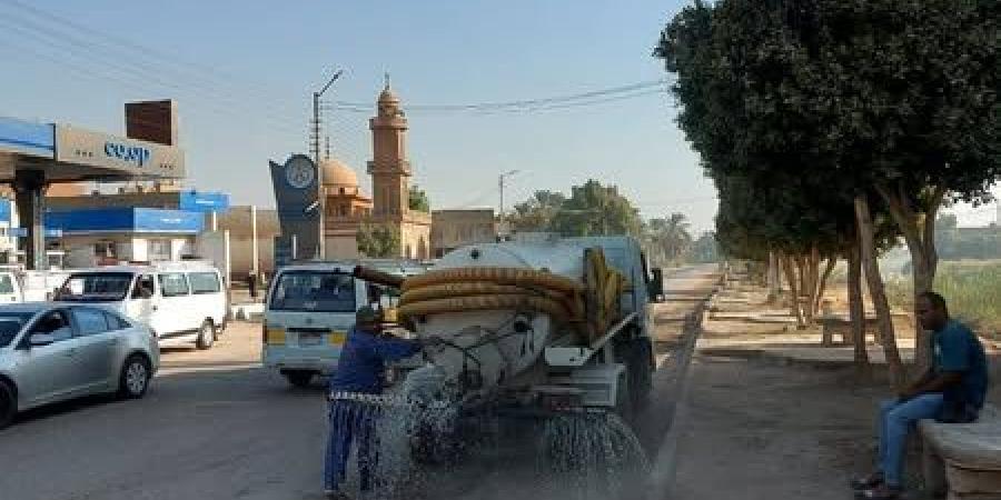 رئيس
      مدينة
      الطود
      يتابع
      التزام
      محطات
      الوقود
      ومستودعات
      البوتاجاز
      بالتسعيرة
      الجديدة