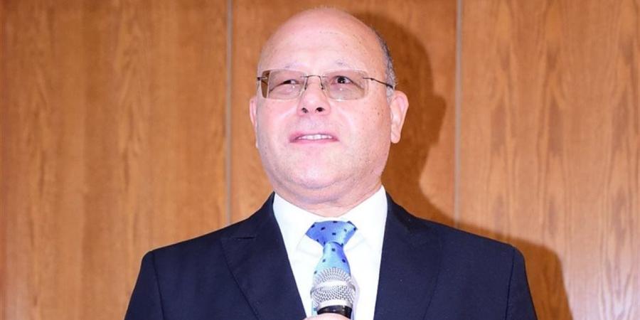رئيس
      جامعة
      سوهاج
      يشيد
      بتفاعل
      وانضباط
      الطلاب
      بقاعات
      المحاضرات