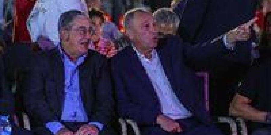 ياسين
      منصور:
      الخطيب
      عرض
      عليا
      الترشح
      رئيسا
      للأهلي..
      وقولتله
      عايزك
      تبقى
      جنبي