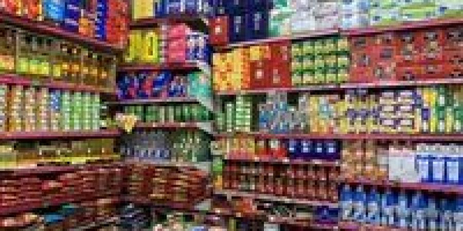 50
      ألف
      جنيه
      عقوبة
      و10
      ساعات
      تشغيل
      يوميًا..
      قرارات
      «التموين»
      لضبط
      40
      ألف
      بقال
      تمويني