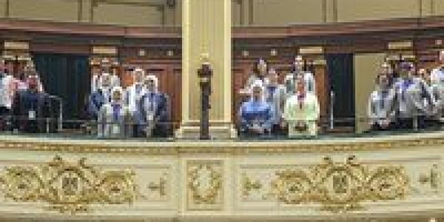 مستشار
      رئيس
      الوزراء:
      دراسة
      مقترحات
      لتطوير
      مسار
      العائلة
      المقدسة
      سياحيا