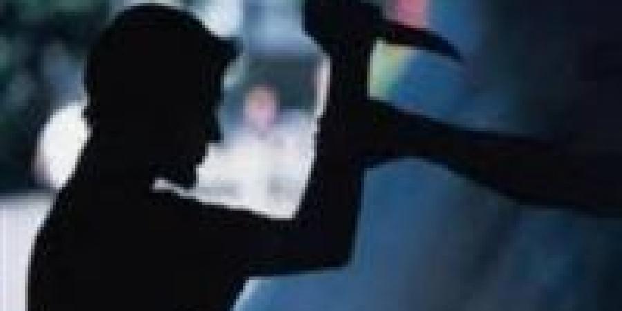 طالب
      يطــعن
      أخر
      بسـلاح
      أبيض
      بقرية
      كفور
      النيل
      بالفيوم