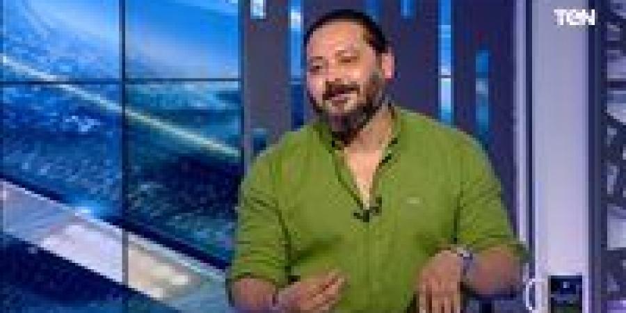 وليد
      صلاح
      عبداللطيف:
      الأهواء
      الشخصية
      تسيطر
      على
      اختيارات
      مدربي
      المنتخبات
      الوطنية