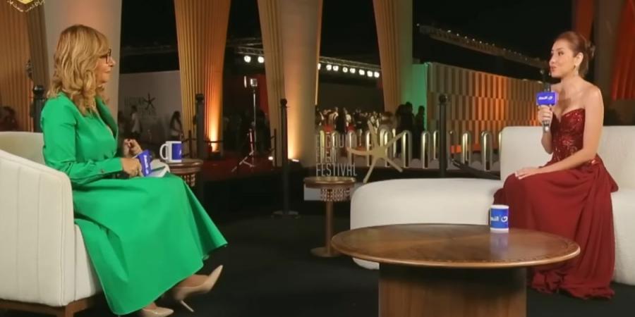 هدفي
      في
      التمثيل
      اني
      اتبسط..
      تصريحات
      جيهان
      الشماشرجي
      في
      برنامج
      الصورة
