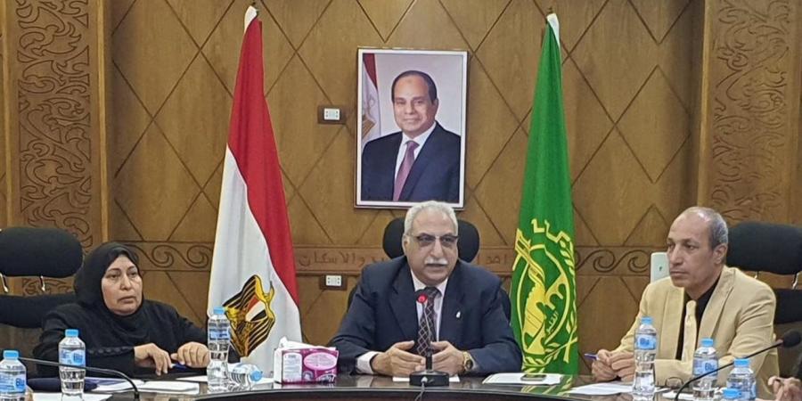 القليوبية:
      بحث
      تطوير
      منظومة
      التعليم
      المزدوج
      لربط
      الدراسة
      بسوق
      العمل