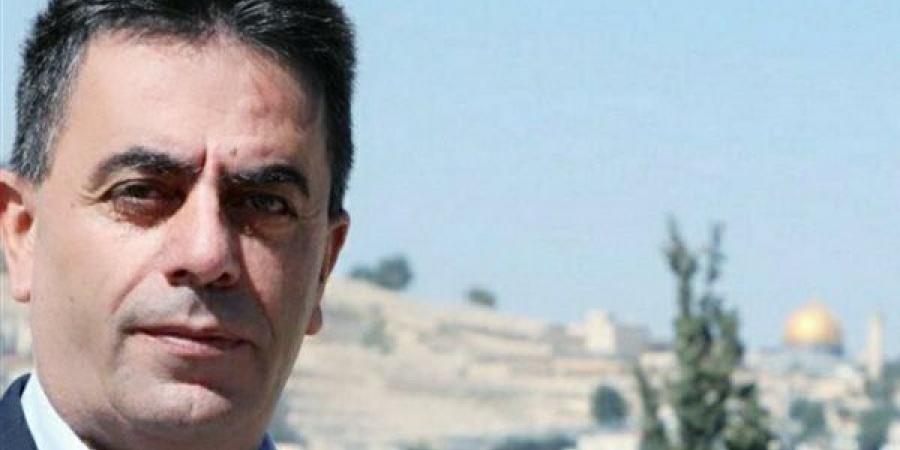 محلل
      سياسي
      فلسطيني
      لـ
      «تحيا
      مصر»:
      حكومة
      نتنياهو
      تُصعّد
      تشريعياً
      وميدانياً
      لتصفية
      القضية
      الفلسطينية
      وتفجير
      اتفاق
      شرم
      الشيخ