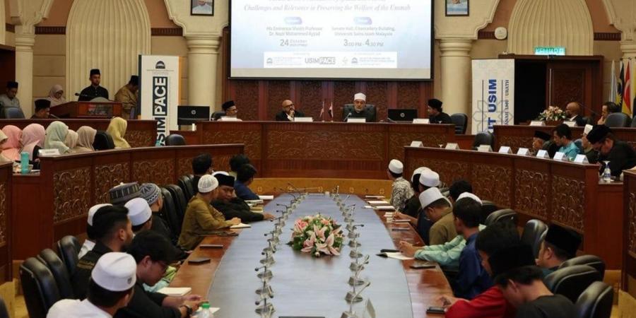 المفتي
      يحاضر
      في
      ماليزيا:
      التراث
      الإسلامي
      أساس
      للاجتهاد
      في
      الفتوى
      وصيانة
      لمصلحة
      الأمة