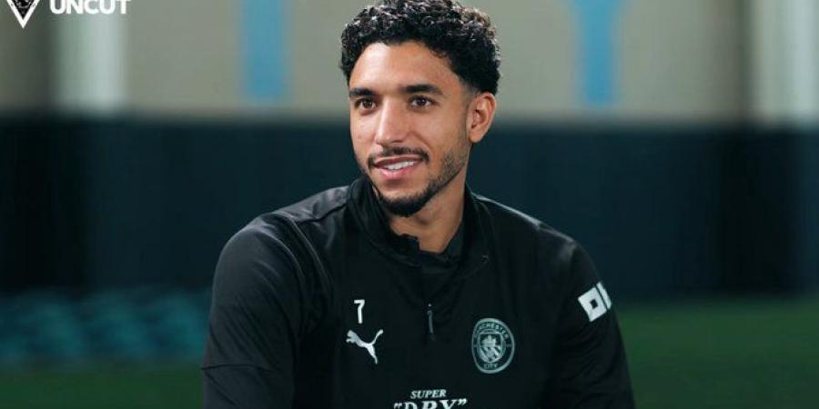 عمر
      مرموش:
      تسجيل
      أول
      هاتريك
      في
      مسيرتي
      بالدوري
      الإنجليزي
      لحظة
      لا
      تُنسى..
      وفي
      مانشستر
      سيتي
      لا
      مكان
      للإحباط