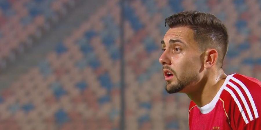 دوري
      أبطال
      أفريقيا:
      نيتس
      جراديشار
      مهاجم
      الأهلي
      يحصل
      على
      البطاقة
      الحمراء
      في
      مباراة
      إيجل
      نوار