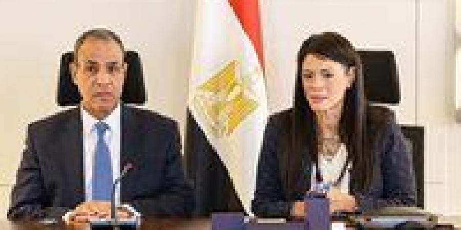 وزيرا
      التخطيط
      والخارجية
      يبحثان
      التكامل
      والتنسيق
      للترويج
      للسردية
      الوطنية
      للتنمية
      الاقتصادية