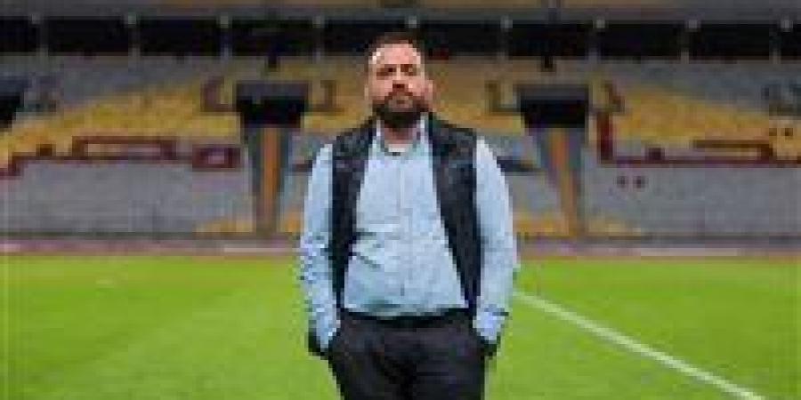 هجوم
      ناري
      على
      إدارة
      الزمالك
      بسبب
      تسريب
      قيمة
      الشرط
      الجزائي
      في
      عقد
      جون
      إدوارد