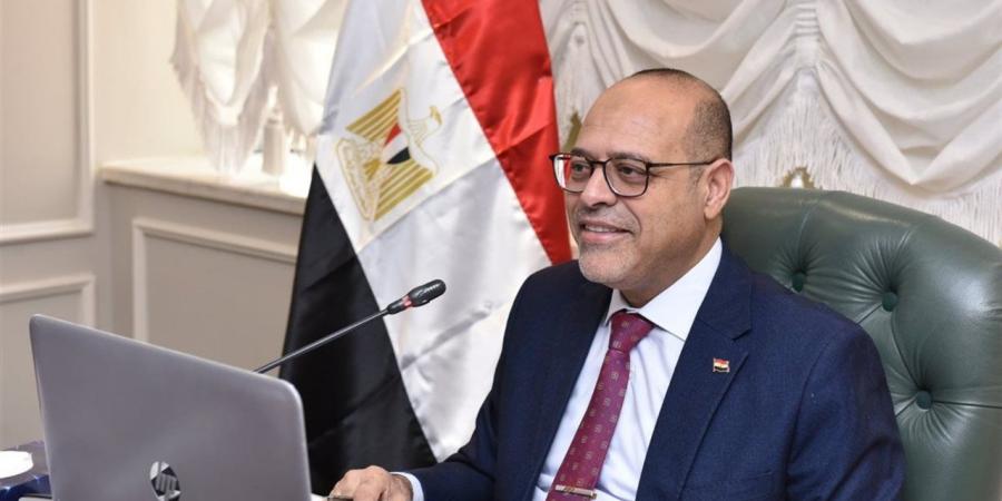 "العمل":
      تحرير
      338
      محضرًا
      لمنشآت
      لم
      تطبق
      الحد
      الأدنى
      للأجور