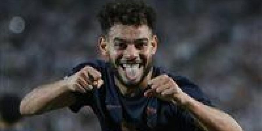 إيهاب
      الكومي:
      اتحاد
      الكرة
      الحالي
      تأكد
      أن
      خطاب
      عقوبة
      ايقاف
      دونجا
      انه
      تم
      إرساله
      الى
      الزمالك