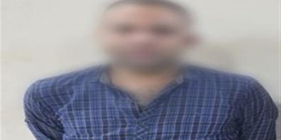 خطة
      شيطانية..
      "الداخلية"
      تفك
      لغز
      "جريمة
      الهرم"
      والجاني
      يروي
      كواليس
      قتل
      الأم
      وأطفالها
      الثلاثة